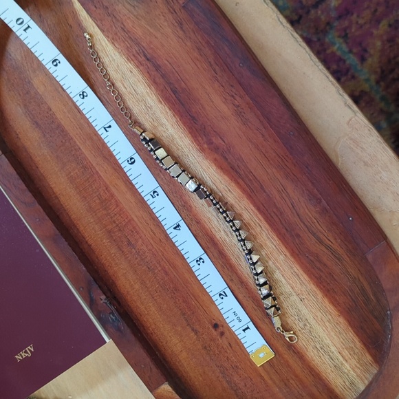 🖤 Black and Gold-tone Spike Bracelet - Picture 4 of 5